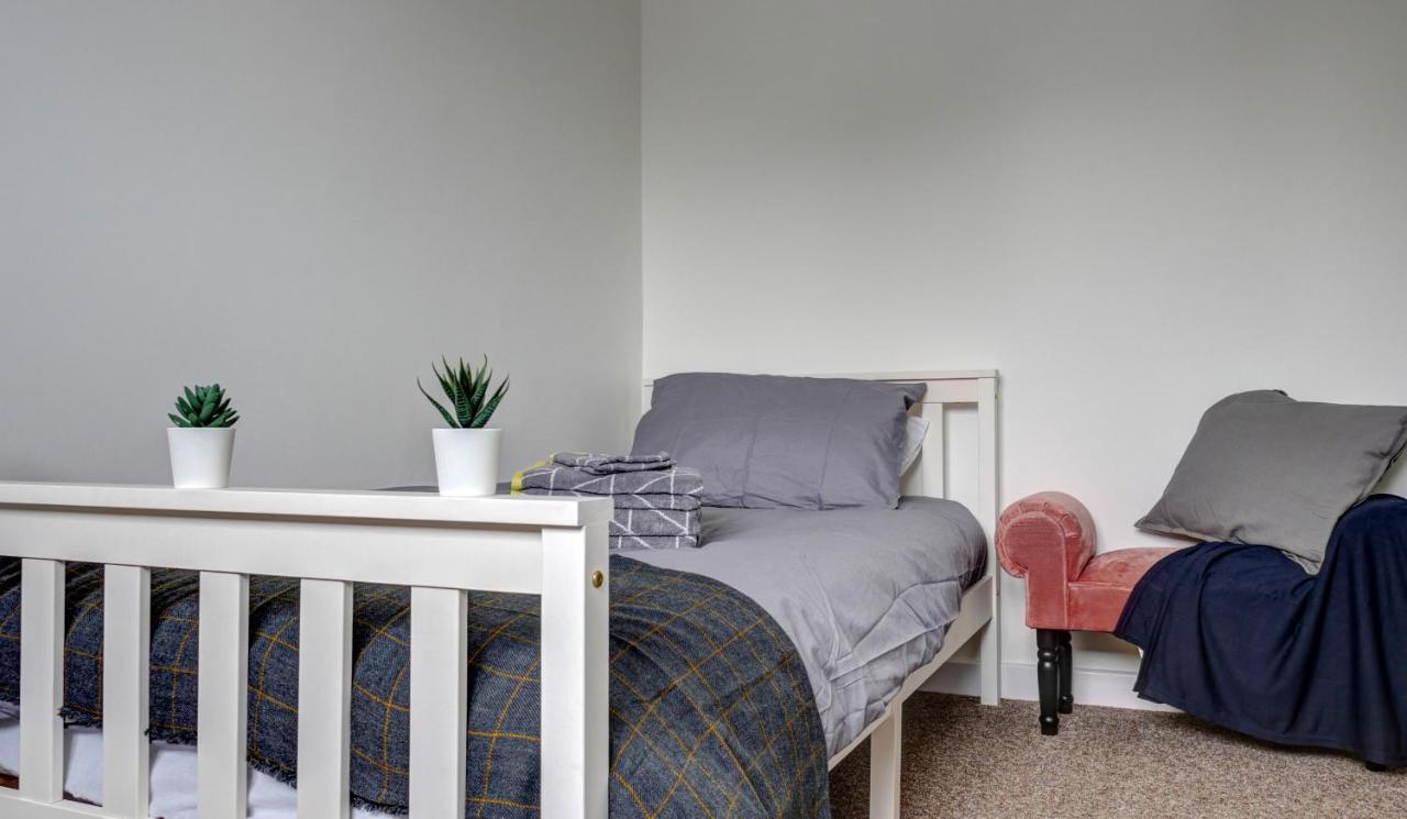 Didcot- Private Flat With Garden & Parking 04 Daire Dış mekan fotoğraf